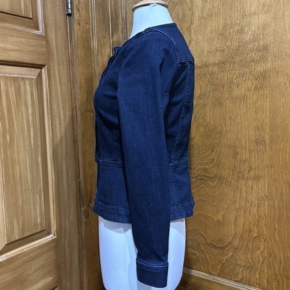 Ann Taylor Denim Peplum Jacket Size Small - EUC - Picture 3 of 6